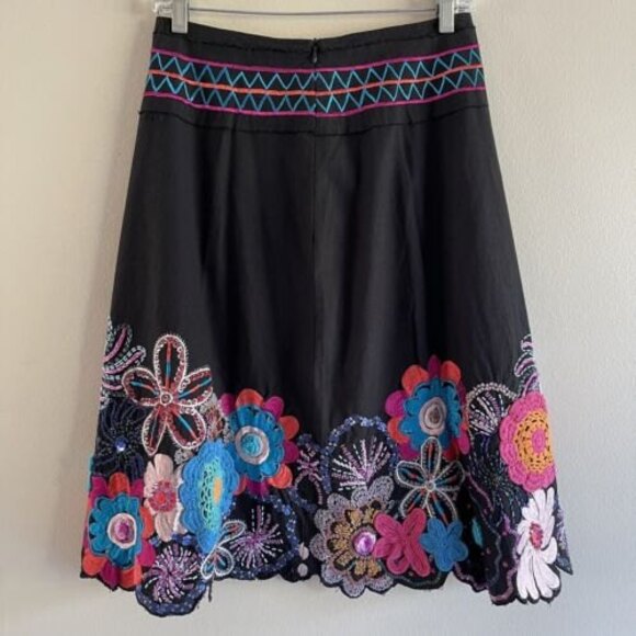 Colorful Midi Skirt Waist 28 Crochet Beaded Embroidered Black Vanity Collection - Picture 5 of 8